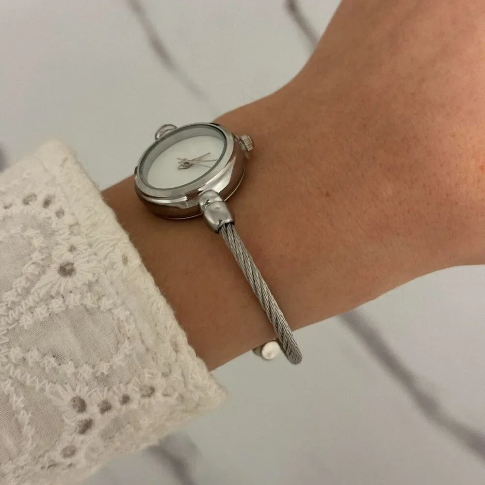 SKU:0053 silver white watch bracelet+gift box size fits any hand stainless steel